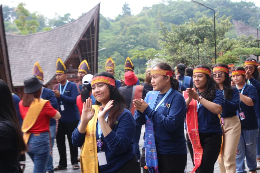 Tarian Adat Batak